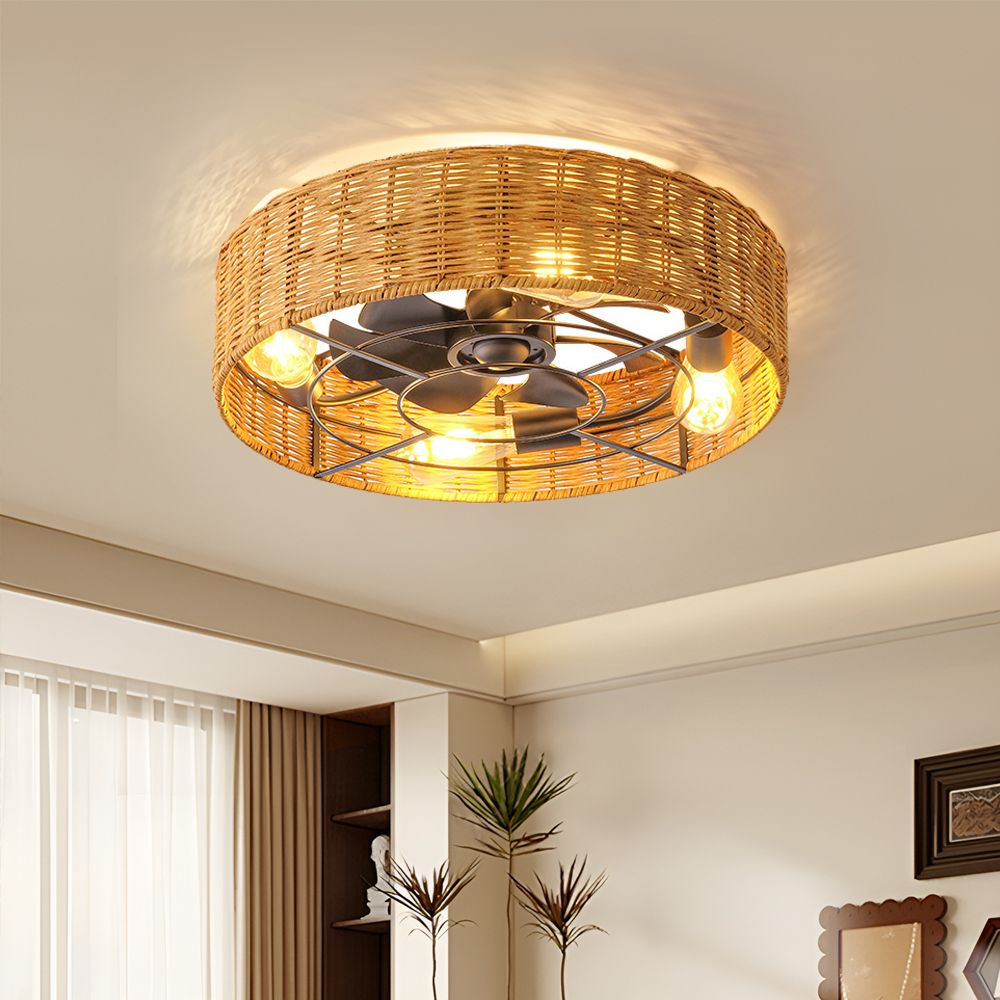 https://www.homezakka.com/ja-handmade-fan-light-p52463.htm